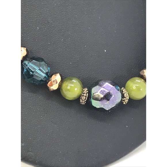 Blue Green Faceted Iridescent Crystal bead necklace 16” gold tone Statement - Picture 3 of 7